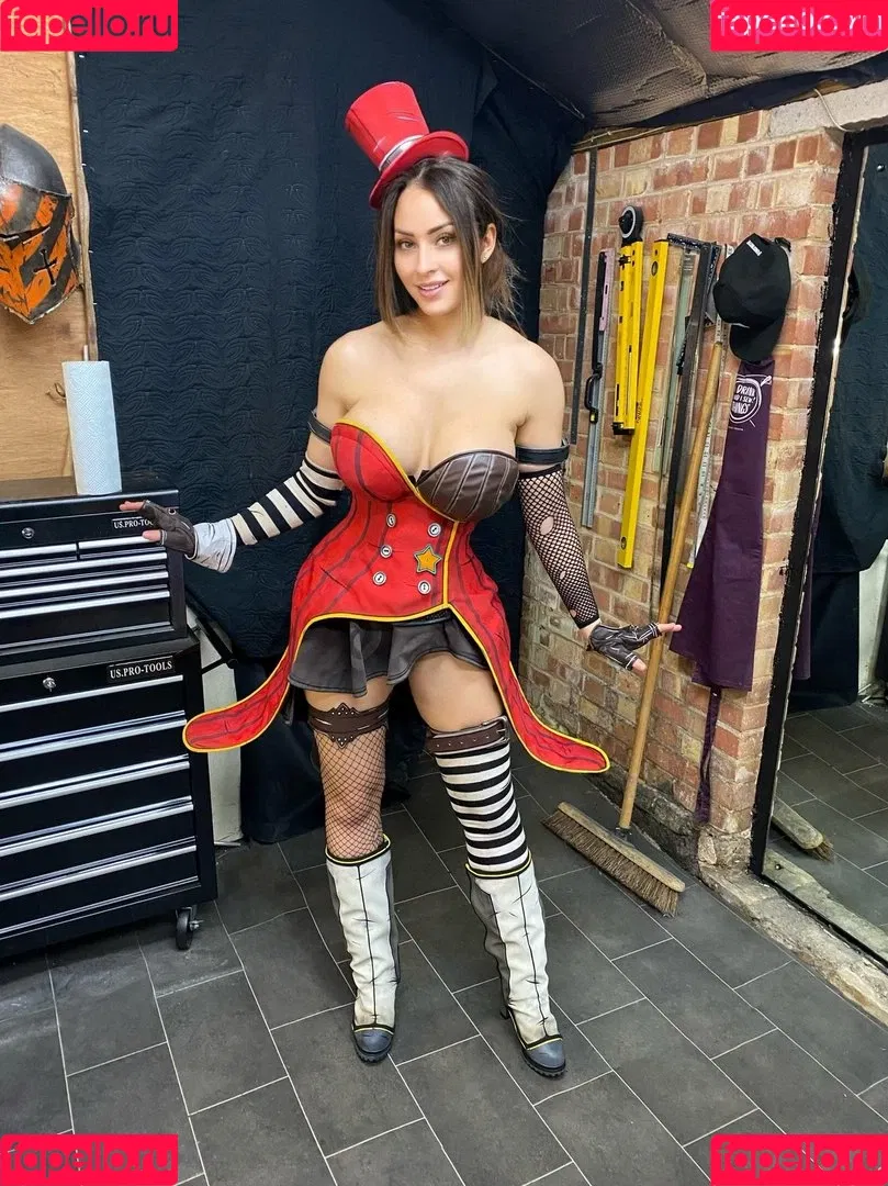 Tabitha Lyons Onlyfans Photo Gallery 