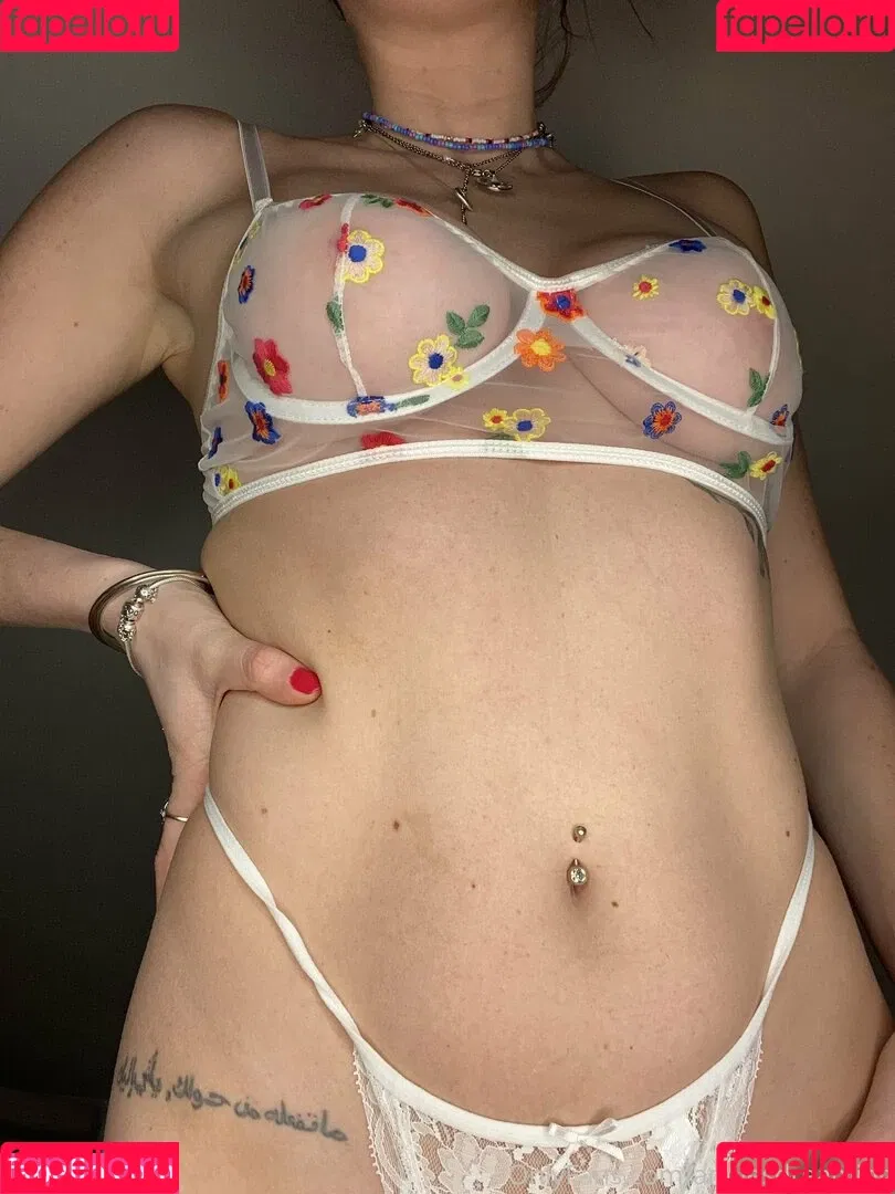 annieecharlottefree Onlyfans Photo Gallery 