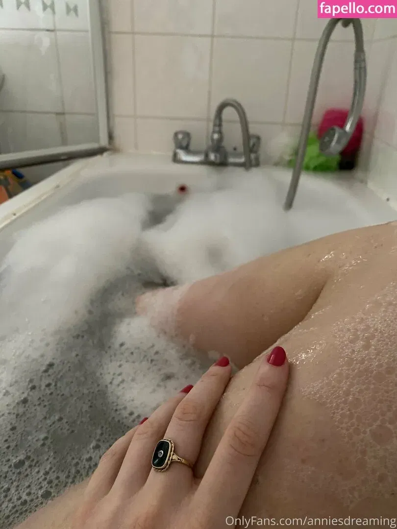 annieecharlottefree Onlyfans Photo Gallery 