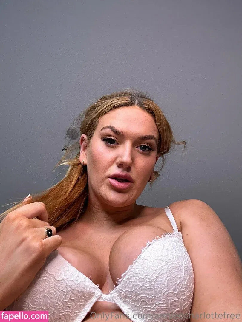 annieecharlottefree Onlyfans Photo Gallery 