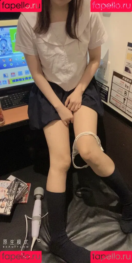 meru12sai Onlyfans Photo Gallery 