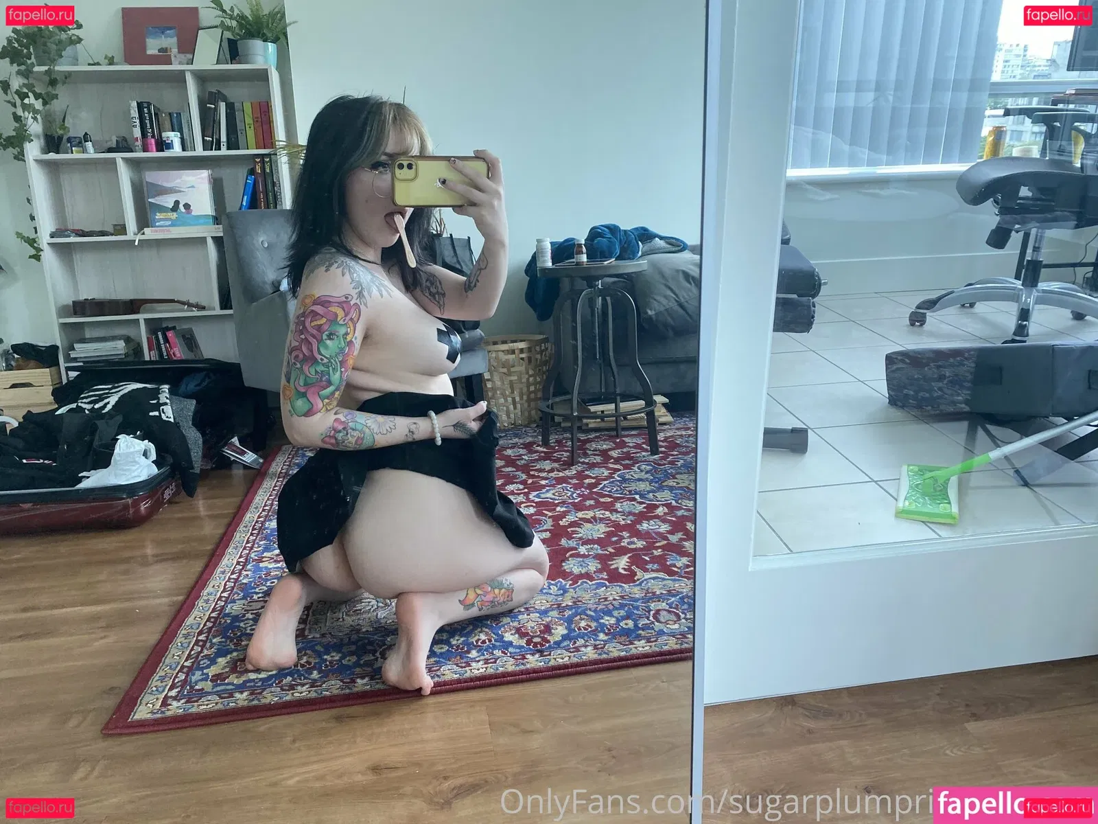 getmeoffpls Onlyfans Photo Gallery 