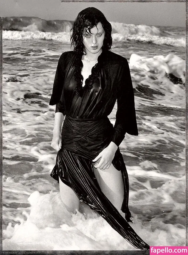 Karen Elson Onlyfans Photo Gallery 