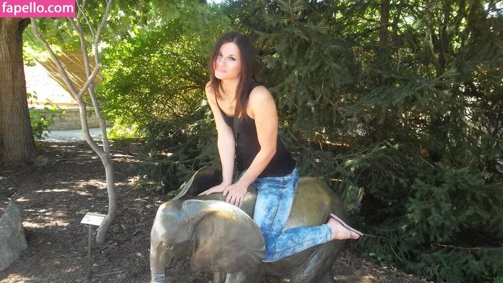 Trashgirlthalia Onlyfans Photo Gallery 