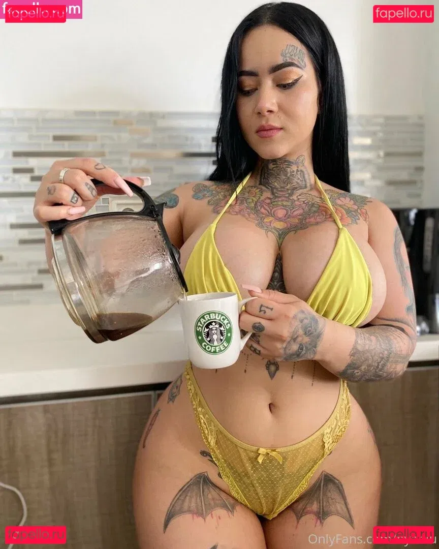 nyablu Onlyfans Photo Gallery 