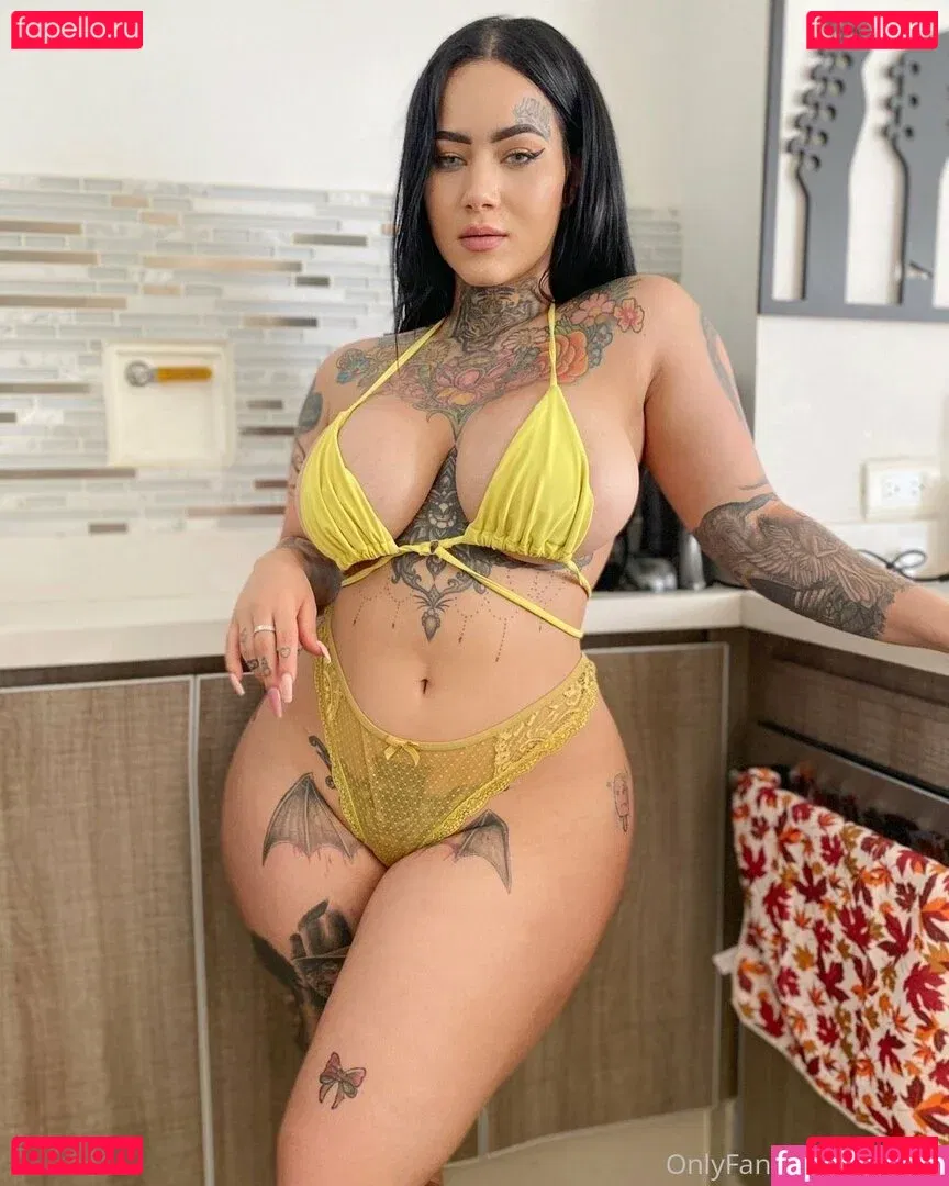 nyablu Onlyfans Photo Gallery 