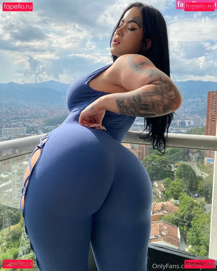 nyablu Onlyfans Photo Gallery 