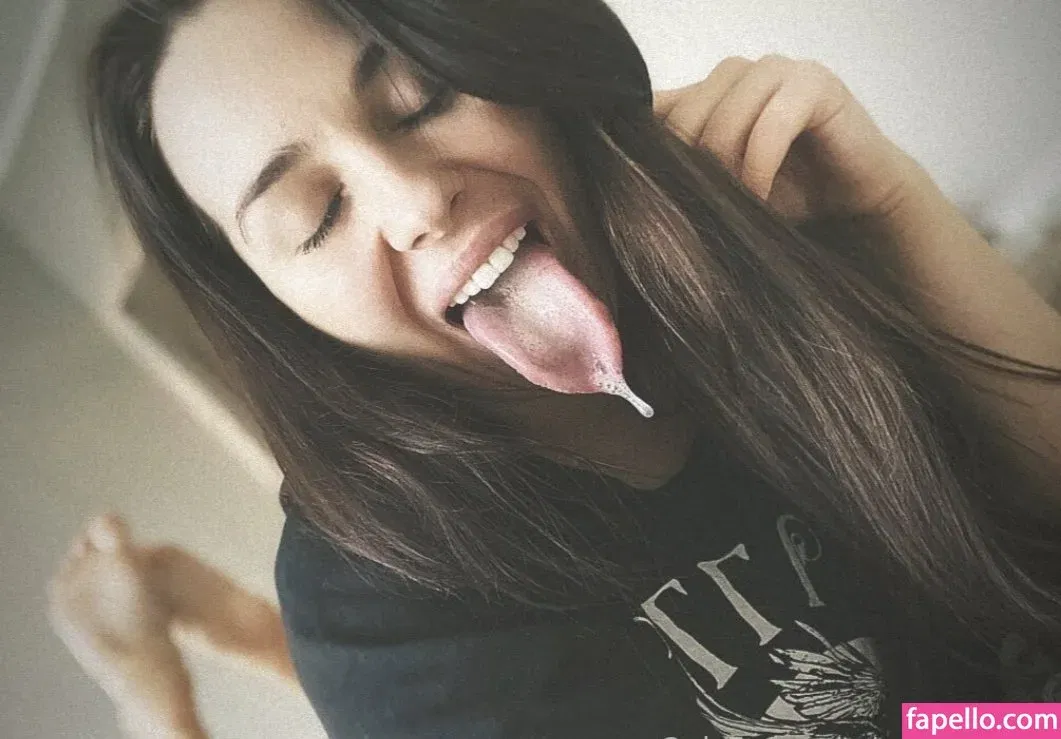 moremoremore888 Onlyfans Photo Gallery 