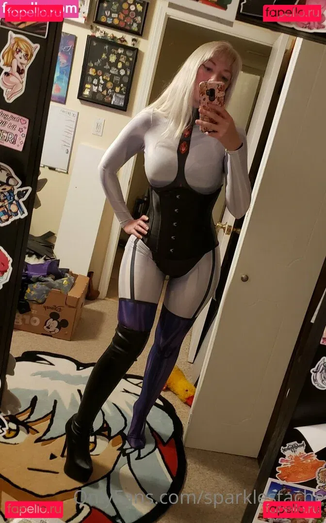 sparklestache Onlyfans Photo Gallery 