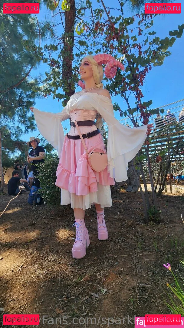 sparklestache Onlyfans Photo Gallery 