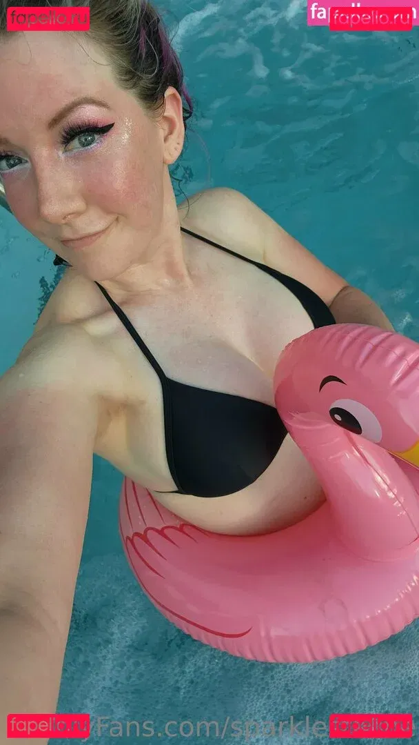 sparklestache Onlyfans Photo Gallery 