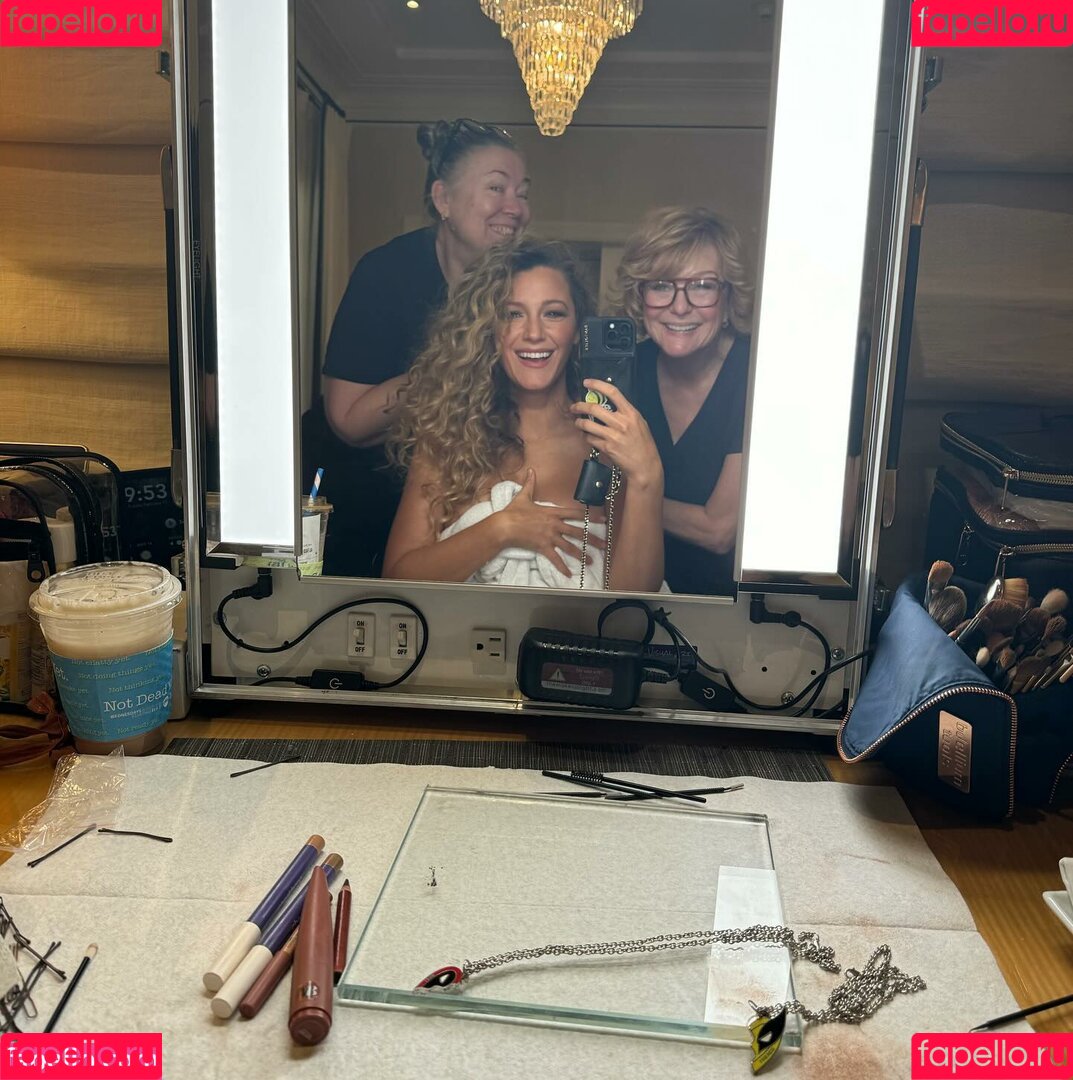 Blake Lively Onlyfans Photo Gallery 