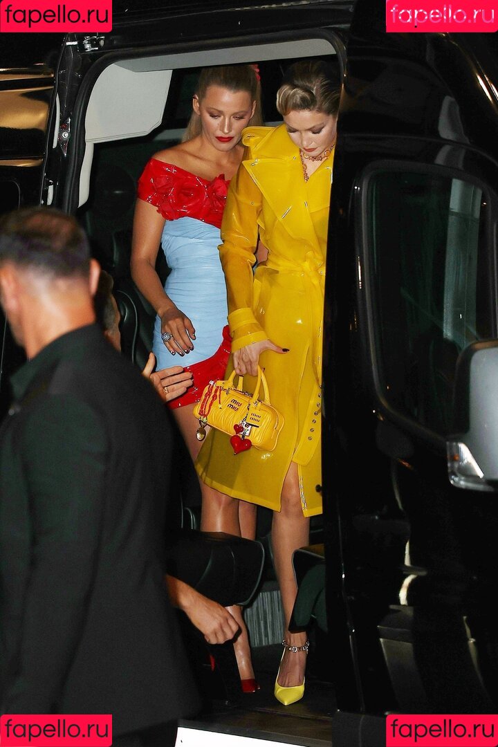 Blake Lively Onlyfans Photo Gallery 