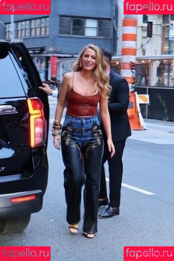 Blake Lively Onlyfans Photo Gallery 