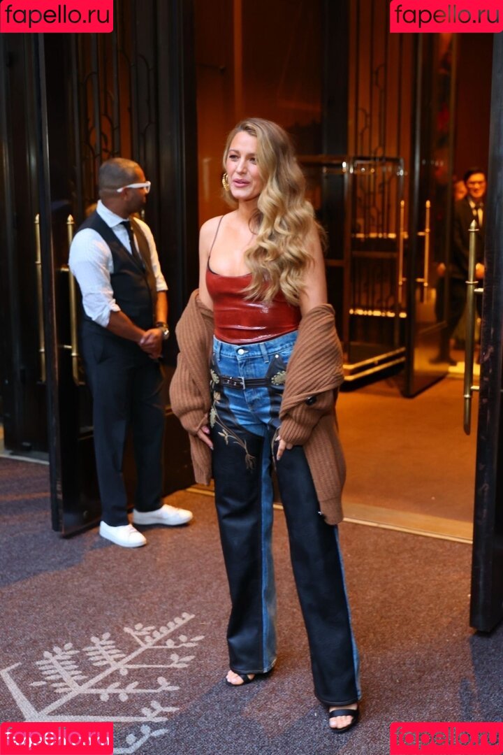 Blake Lively Onlyfans Photo Gallery 