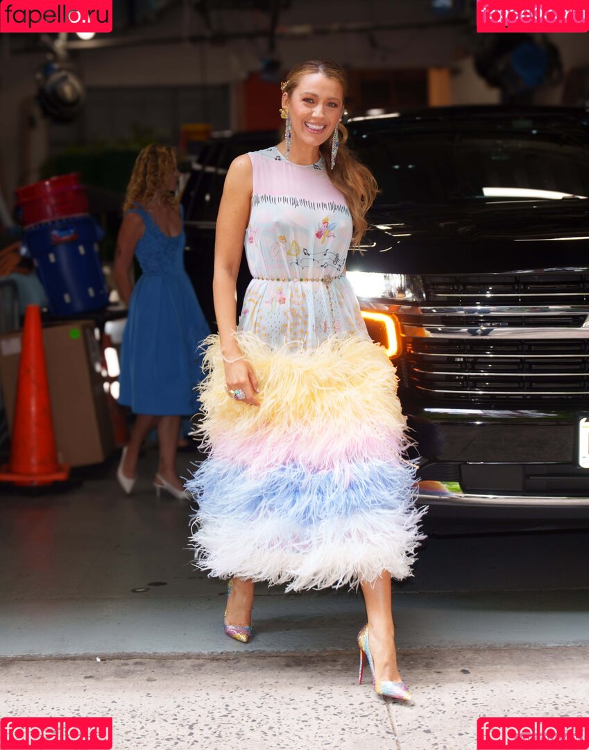 Blake Lively Onlyfans Photo Gallery 