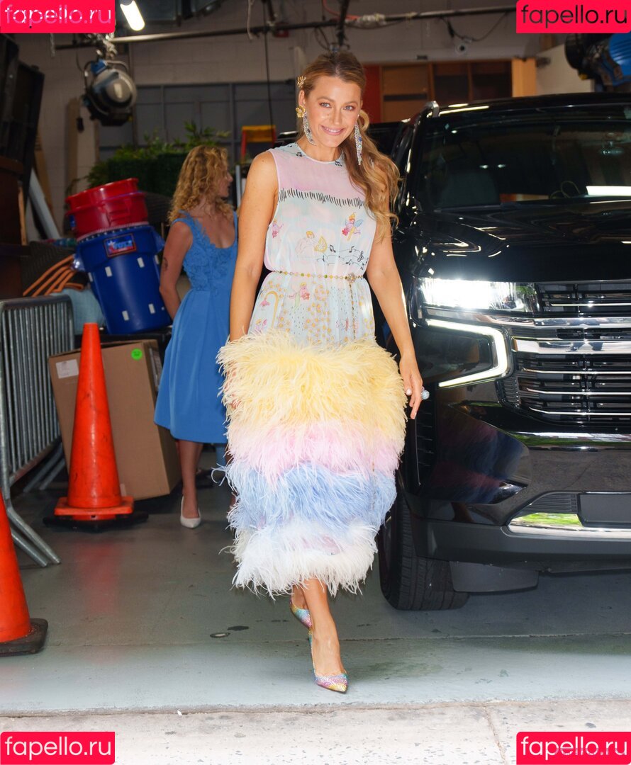 Blake Lively Onlyfans Photo Gallery 