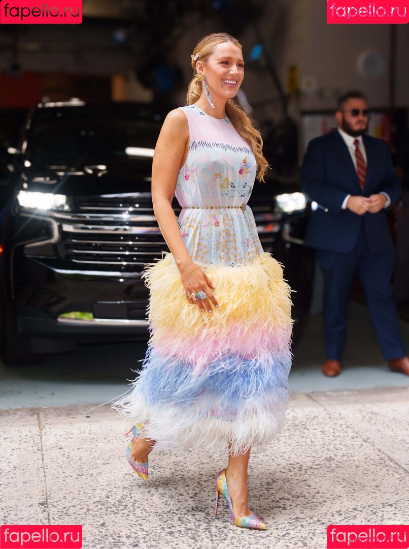 Blake Lively Onlyfans Photo Gallery 