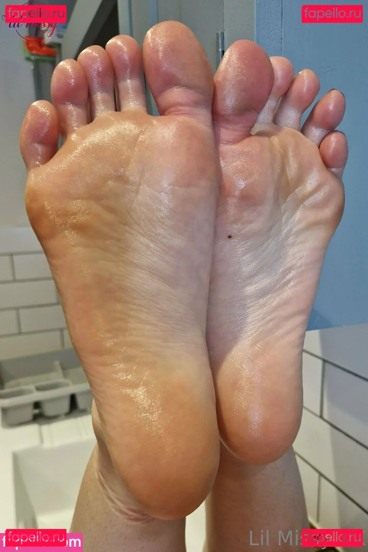 LiLMissyUK Onlyfans Photo Gallery 