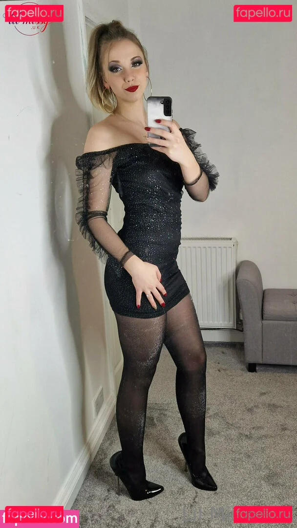 LiLMissyUK Onlyfans Photo Gallery 