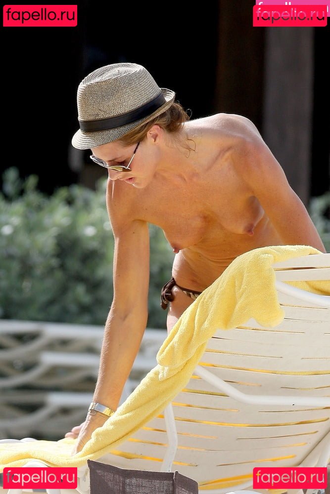 Trinny Woodall / trinnywoodall Onlyfans Photo Gallery 