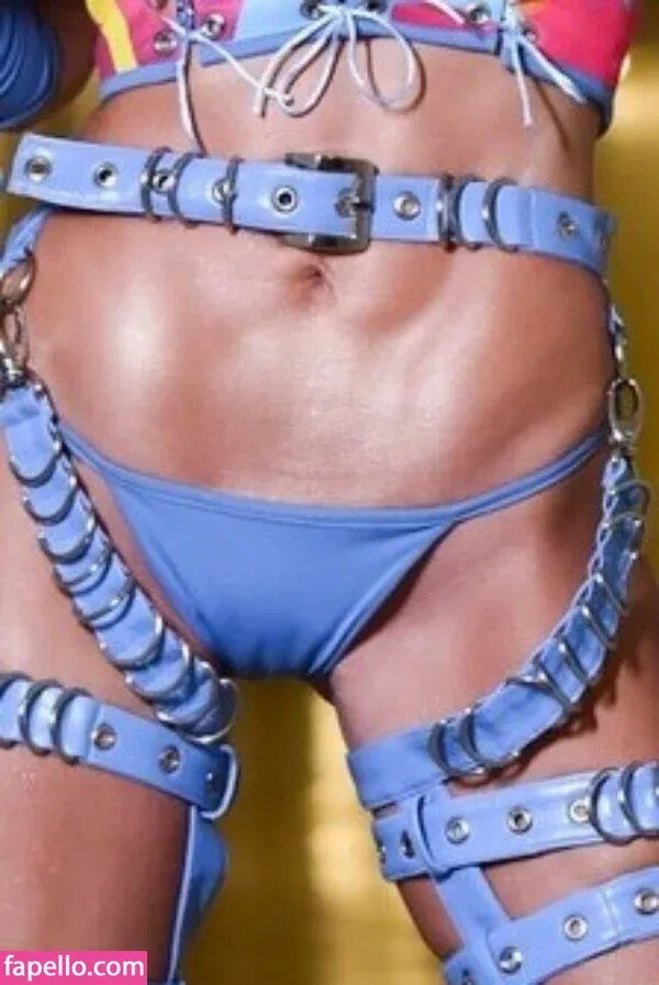 Farofa Da GKay Onlyfans Photo Gallery 