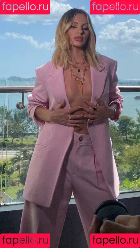 Alexandra Stan Onlyfans Photo Gallery 