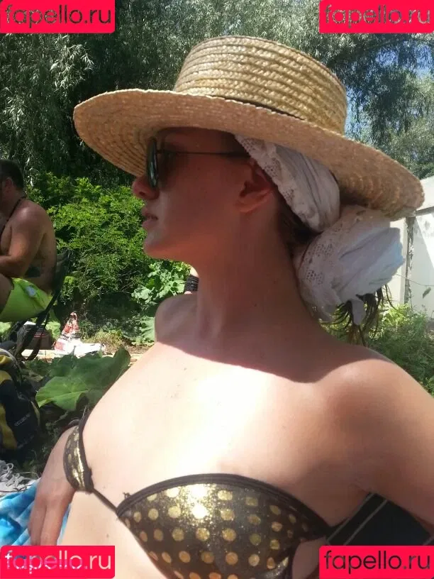 Alexandra Stan Onlyfans Photo Gallery 