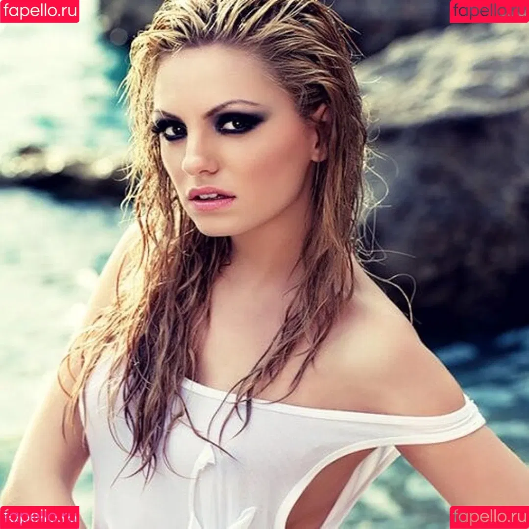 Alexandra Stan Onlyfans Photo Gallery 