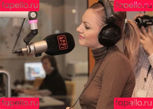 Alexandra Stan Onlyfans Photo Gallery 
