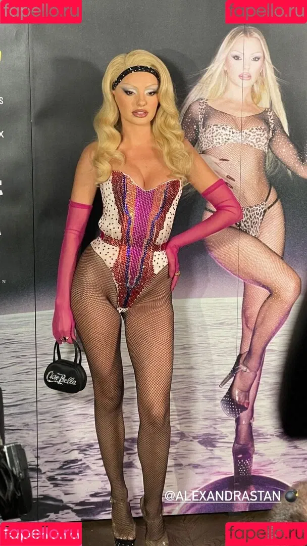 Alexandra Stan Onlyfans Photo Gallery 