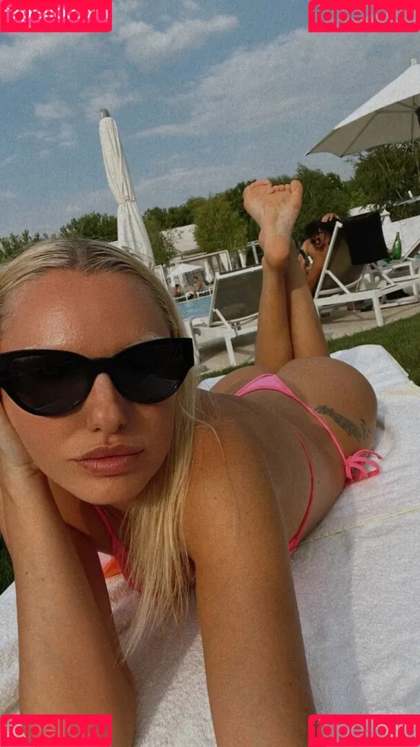 Alexandra Stan Onlyfans Photo Gallery 