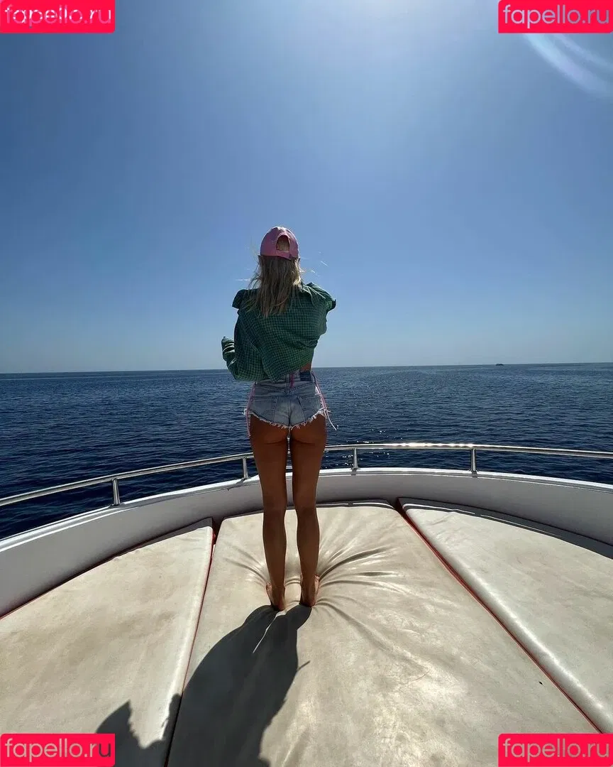 Alexandra Stan Onlyfans Photo Gallery 
