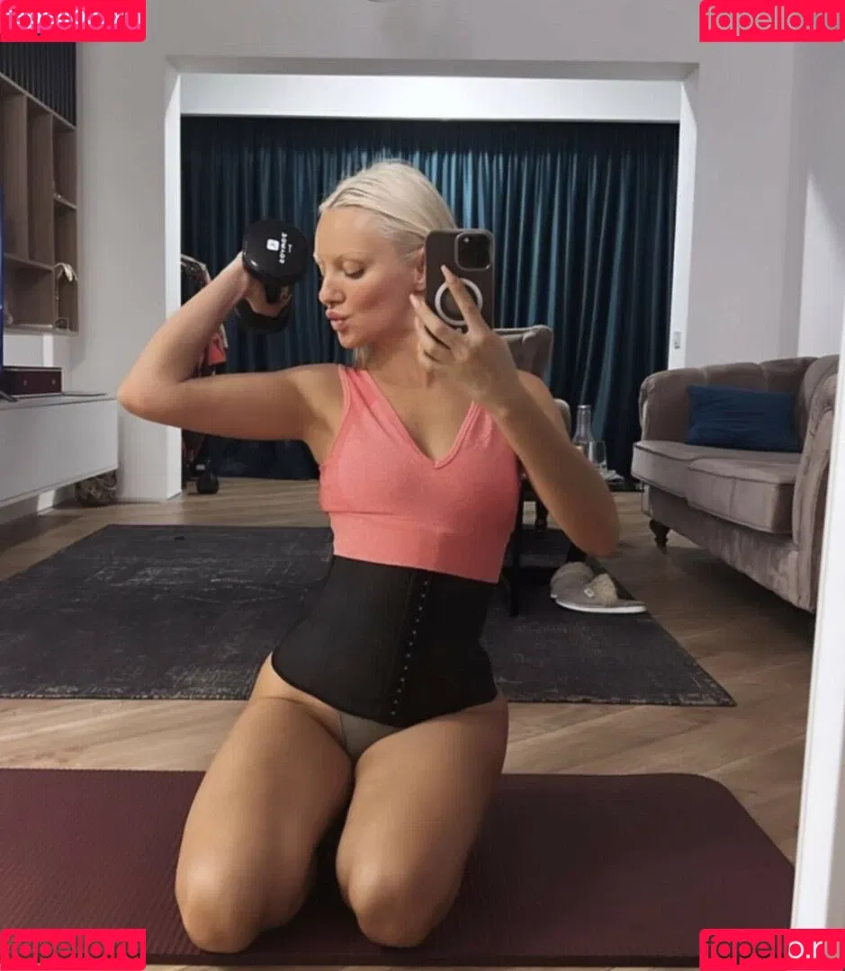 Alexandra Stan Onlyfans Photo Gallery 