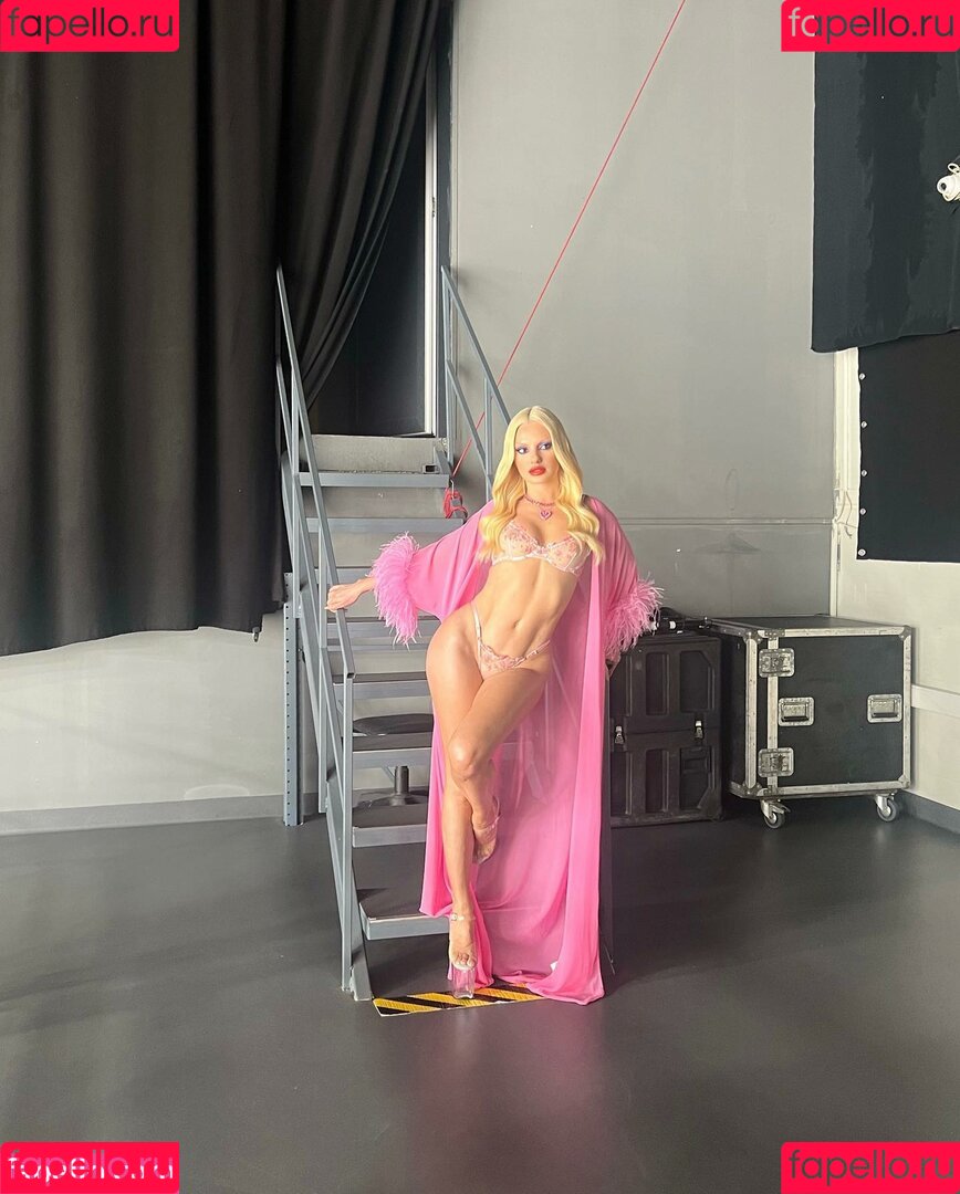 Alexandra Stan Onlyfans Photo Gallery 