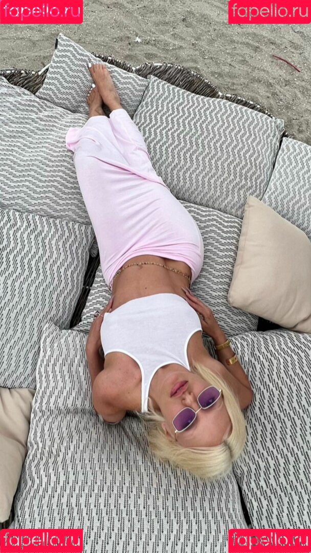 Alexandra Stan Onlyfans Photo Gallery 