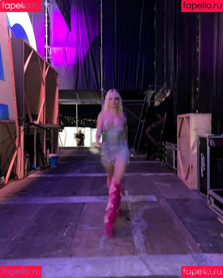 Alexandra Stan Onlyfans Photo Gallery 