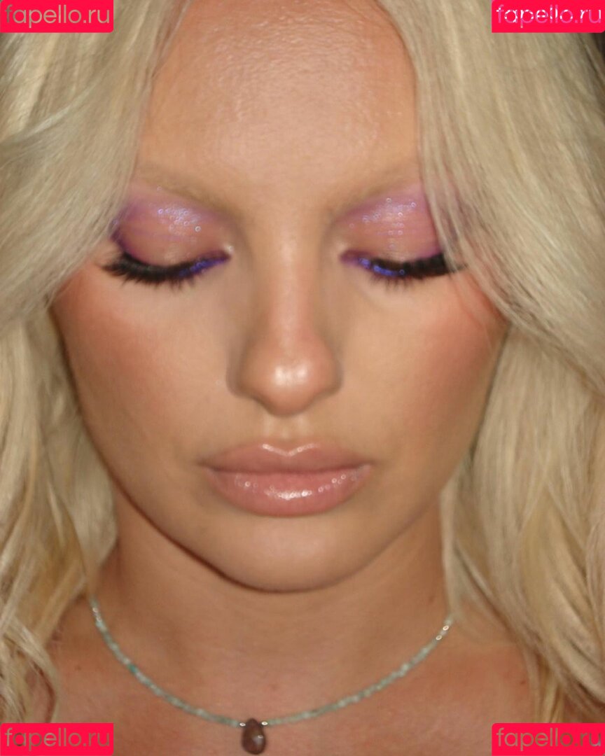 Alexandra Stan Onlyfans Photo Gallery 