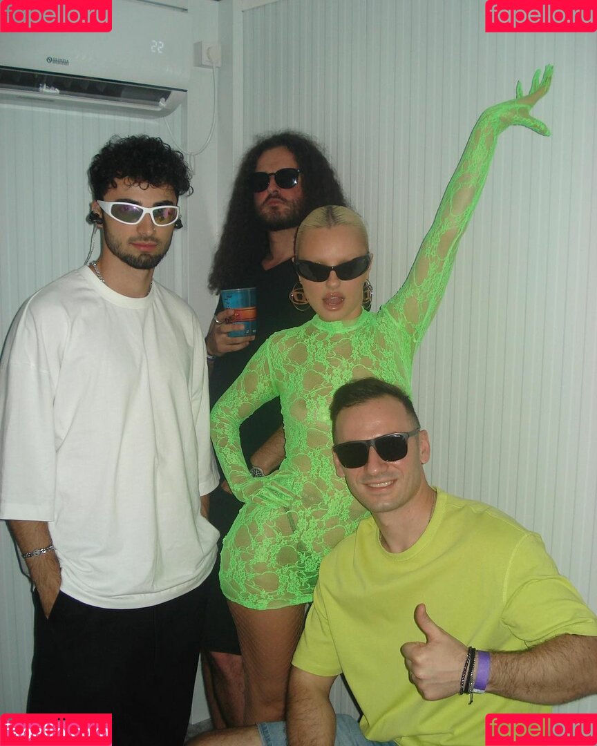 Alexandra Stan Onlyfans Photo Gallery 