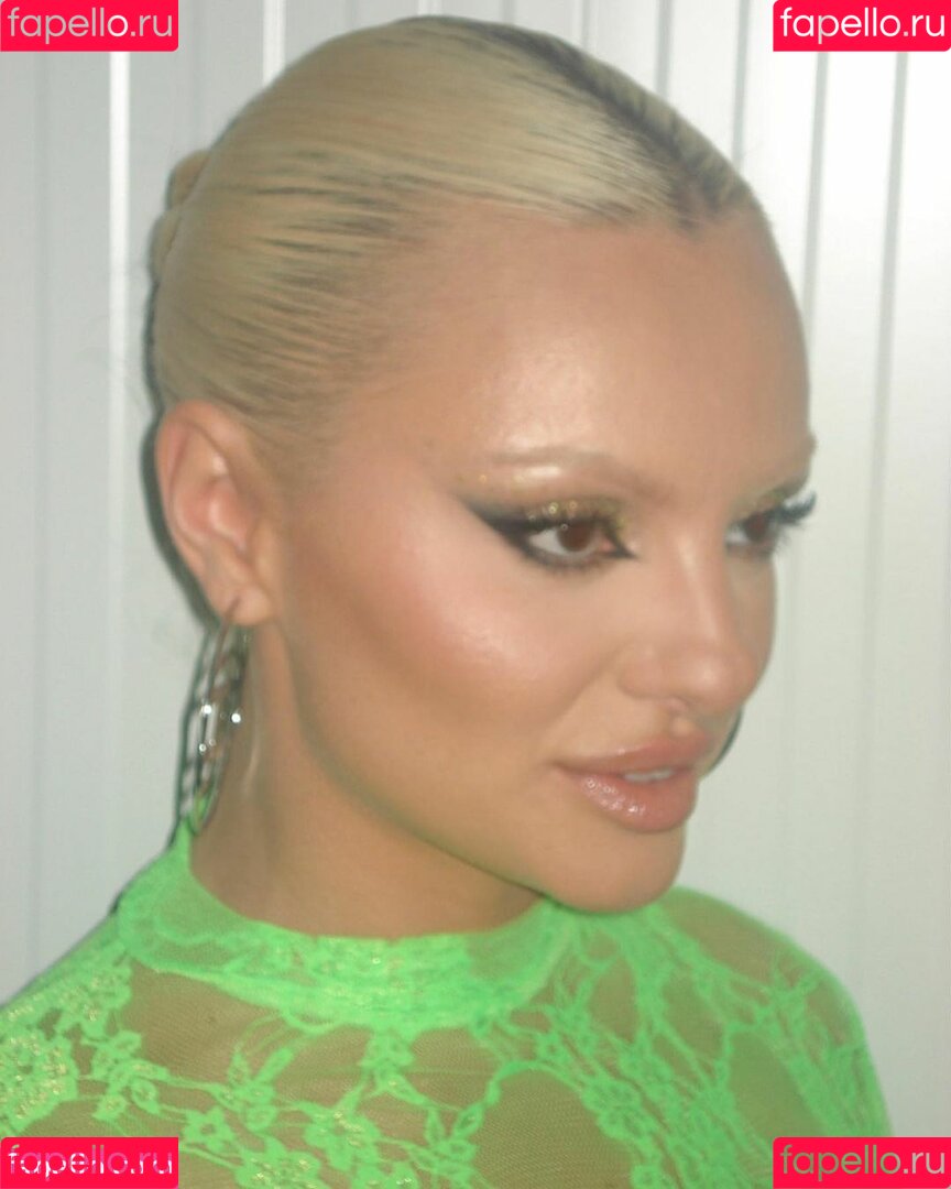 Alexandra Stan Onlyfans Photo Gallery 