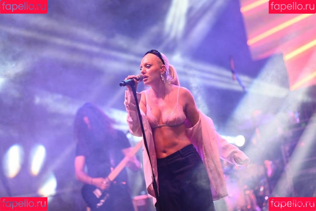 Alexandra Stan Onlyfans Photo Gallery 