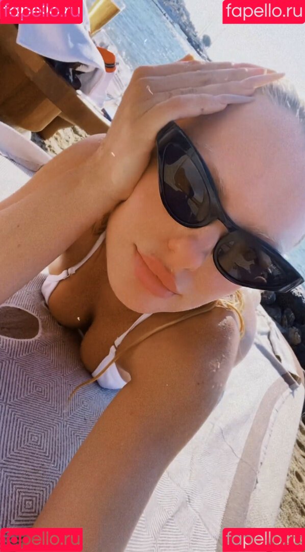 Alexandra Stan Onlyfans Photo Gallery 