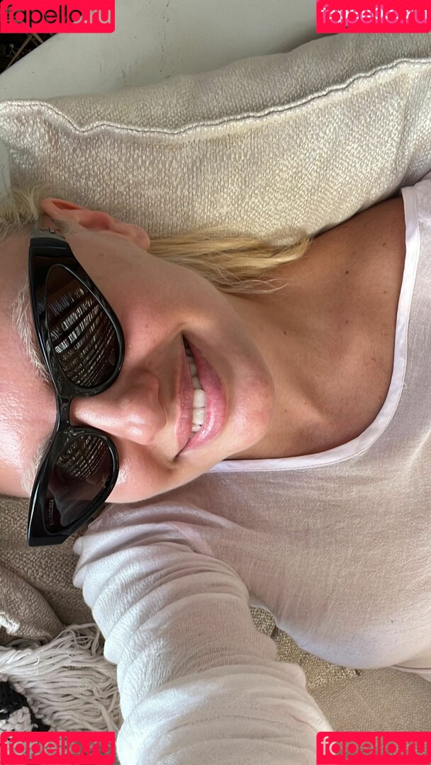 Alexandra Stan Onlyfans Photo Gallery 