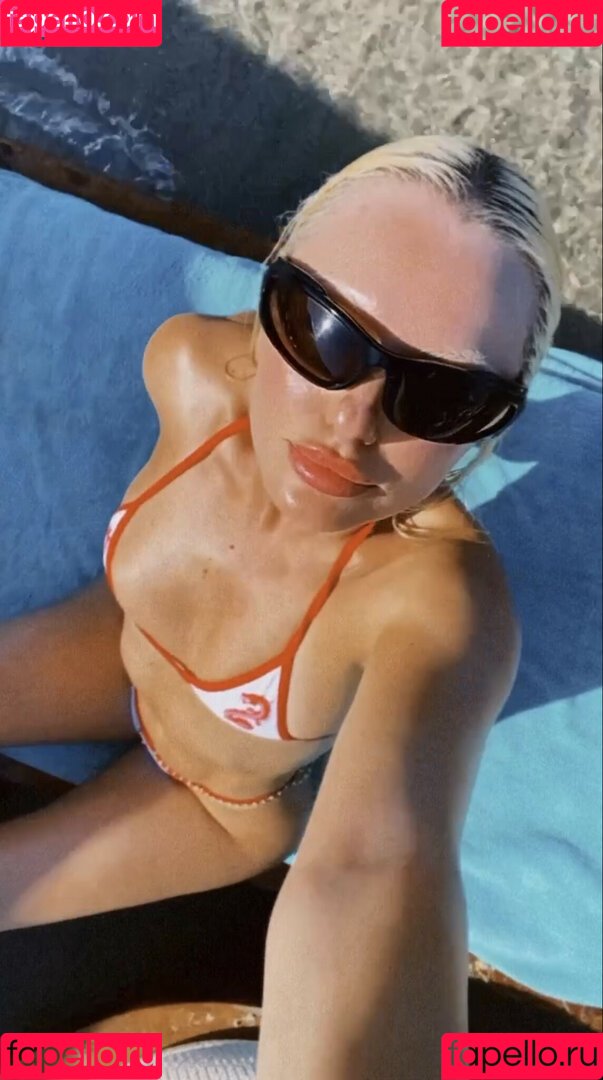 Alexandra Stan Onlyfans Photo Gallery 