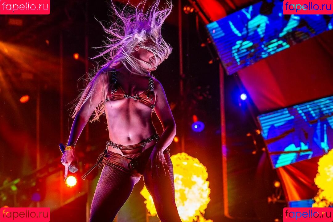 Alexandra Stan Onlyfans Photo Gallery 