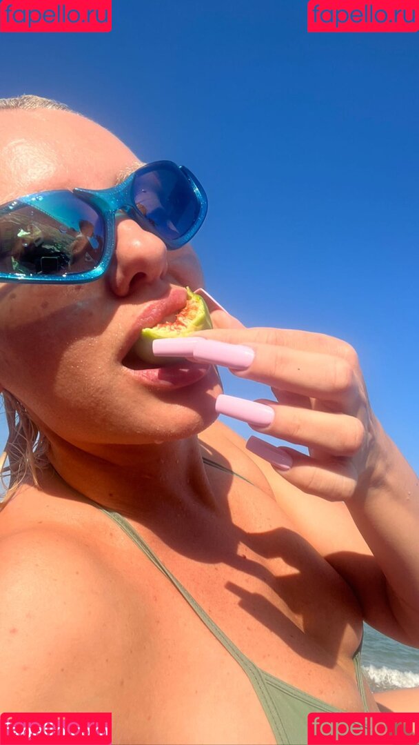 Alexandra Stan Onlyfans Photo Gallery 