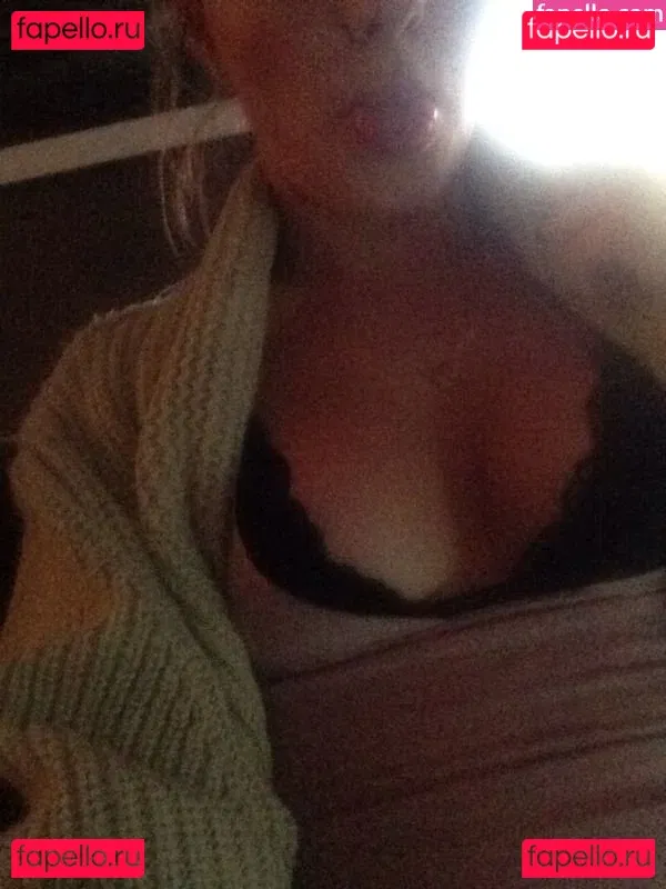 Alexandra Stan Onlyfans Photo Gallery 