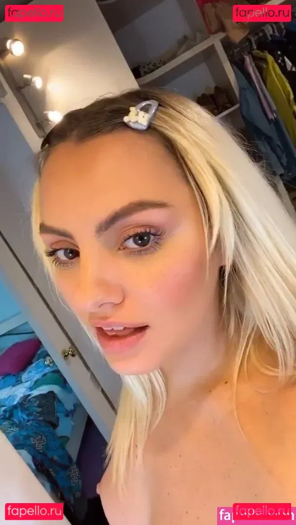 Alexandra Stan Onlyfans Photo Gallery 