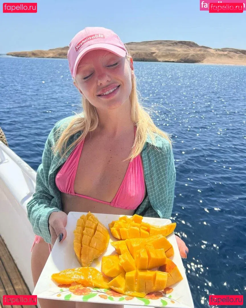 Alexandra Stan Onlyfans Photo Gallery 