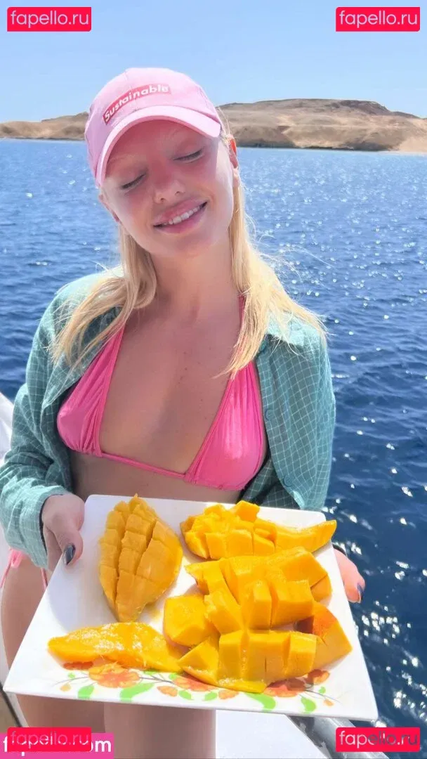 Alexandra Stan Onlyfans Photo Gallery 